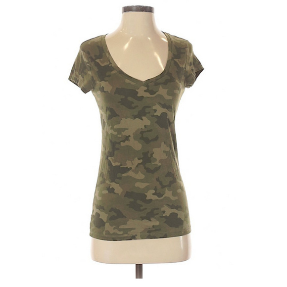 No Boundaries Tops - CLEARANCE Juniors Camo V-Neck Short Sleeve T-Shirt